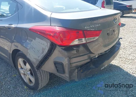 2013 Hyundai Elantra Gls z USA, uszkodzony, nr VIN 5NPDH4AEXDH168152